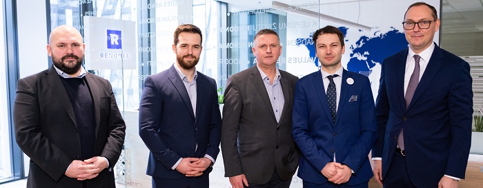 Jiří Musil – CEO Agdata, Ondřej Horčička – managing partner GRANTEX dotace, Jiří Havelka – ředitel RENOMIA AGRO, Jan Doležal – prezident Agrární komory ČR, Jiří Nepala – managing partner RENOMIA Jiří Musil – CEO Agdata, Ondřej Horčička – managing partner GRANTEX dotace, Jiří Havelka – ředitel RENOMIA AGRO, Jan Doležal – prezident Agrární komory ČR, Jiří Nepala – managing partner RENOMIA